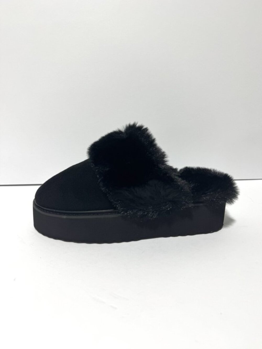 BCTEX Coll Womens Fuzzy Slippers Black Size 10 M